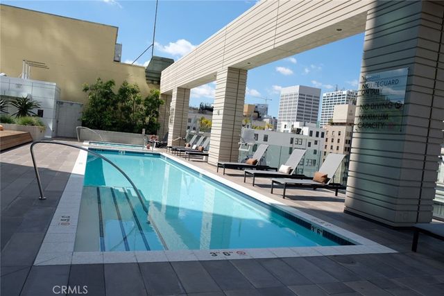 400 S Broadway 1304, Los Angeles, CA 90013