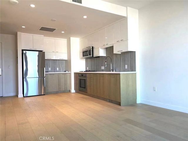 400 S Broadway 1304, Los Angeles, CA 90013