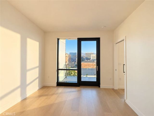 400 S Broadway 1304, Los Angeles, CA 90013