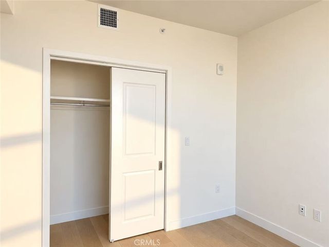 400 S Broadway 1304, Los Angeles, CA 90013