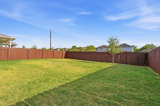 6026 Marsh LN, Buda, TX 78610