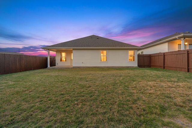 6026 Marsh LN, Buda, TX 78610