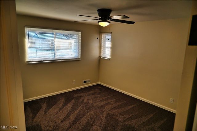 6302 W 54th Street, Parma, OH 44129