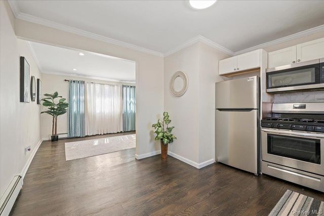 69 Parkway Boulevard, Wyandanch, NY 11798