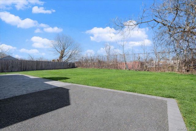 69 Parkway Boulevard, Wyandanch, NY 11798