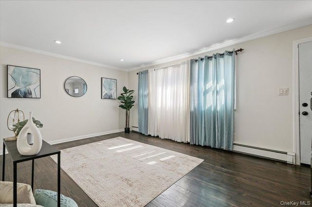 69 Parkway Boulevard, Wyandanch, NY 11798