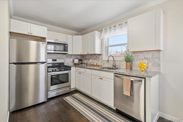 69 Parkway Boulevard, Wyandanch, NY 11798