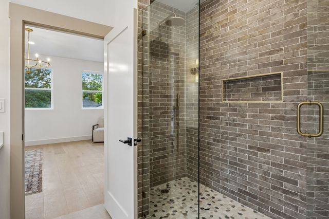 3027 Brooklyndell Avenue, Dallas, TX 75211