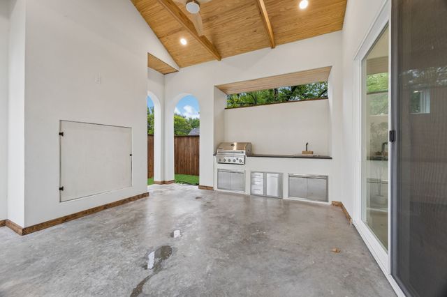 3027 Brooklyndell Avenue, Dallas, TX 75211