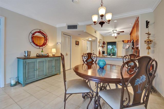 860 SE 6th Avenue 402, Deerfield Beach, FL 33441
