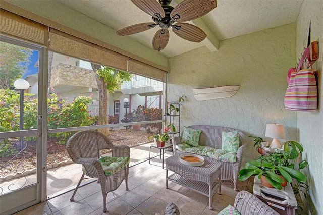 860 SE 6th Avenue 402, Deerfield Beach, FL 33441
