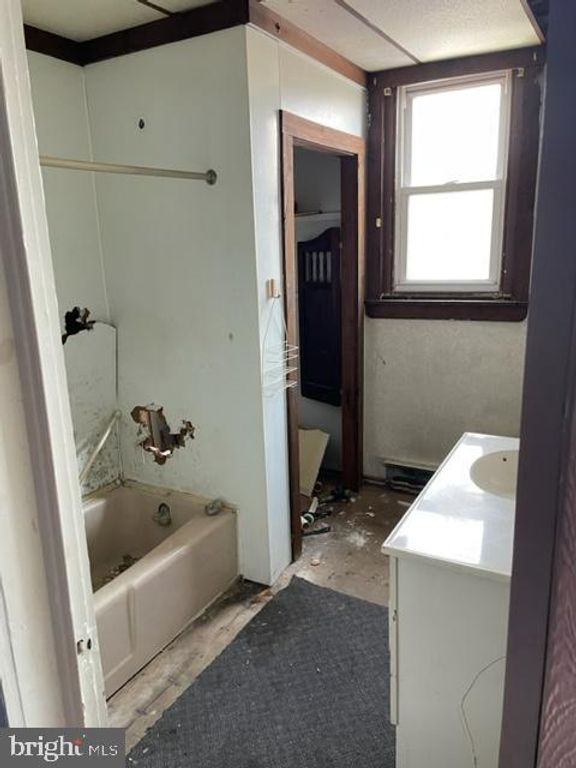 2667 ORTHODOX STREET, Philadelphia, PA 19137