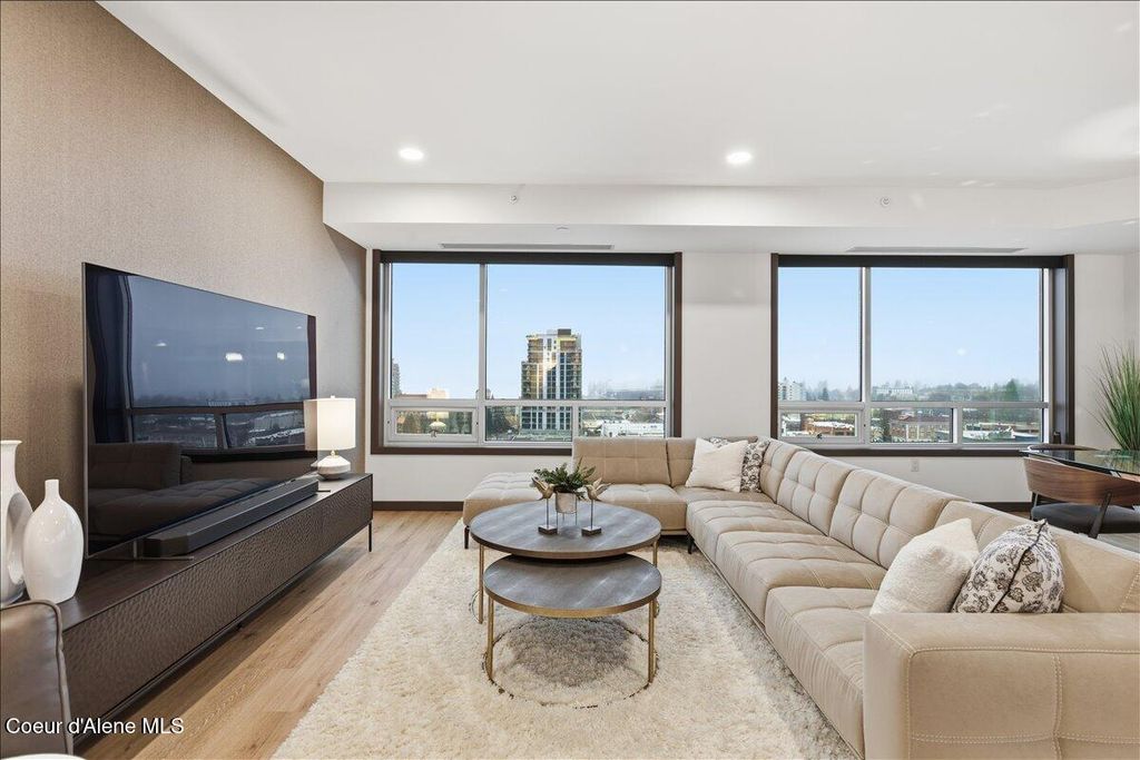 601 E FRONT AVE, #1001, Coeur d'Alene, ID 83814 photo 3