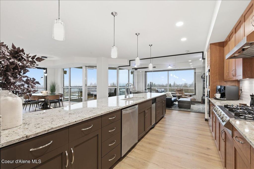 601 E FRONT AVE, #1001, Coeur d'Alene, ID 83814 photo 9