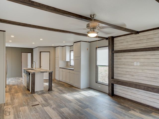 9339 Hwy 80, Minden, LA 71055