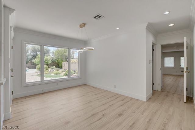 2001 Silver Avenue, Las Vegas, NV 89102