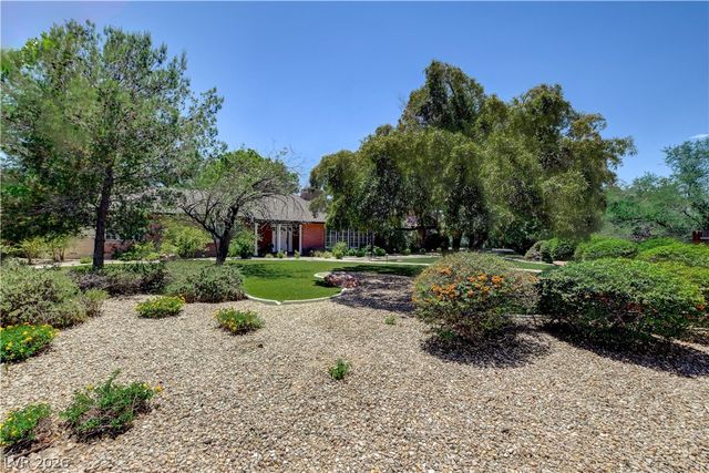 2001 Silver Avenue, Las Vegas, NV 89102