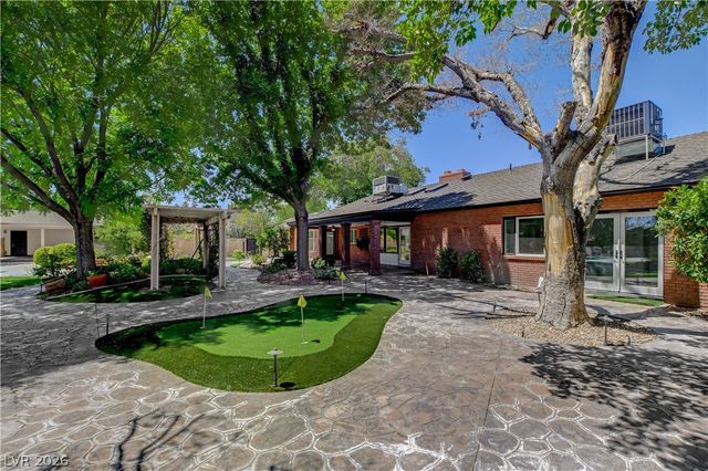 2001 Silver Avenue, Las Vegas, NV 89102