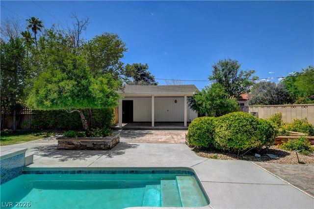 2001 Silver Avenue, Las Vegas, NV 89102
