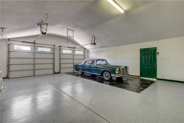 2001 Silver Avenue, Las Vegas, NV 89102