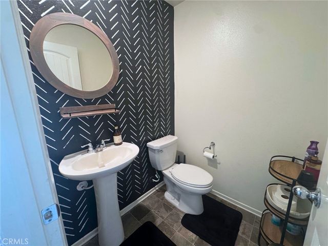 32431 Roman Warren Way, Winchester, CA 92596