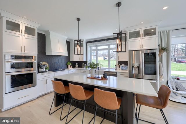 109 LILLY RD, Honey Brook, PA 19344