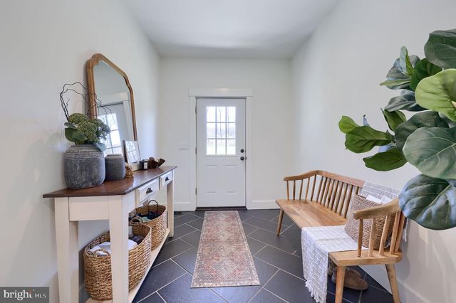 109 LILLY RD, Honey Brook, PA 19344