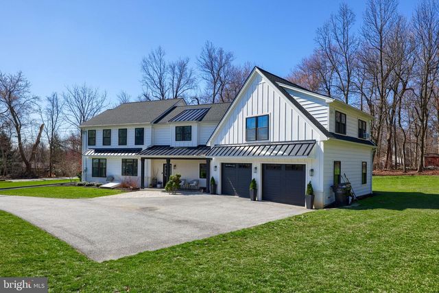 109 LILLY RD, Honey Brook, PA 19344