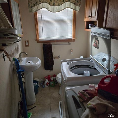 2281 Valley Drive, Ypsilanti, MI 48197