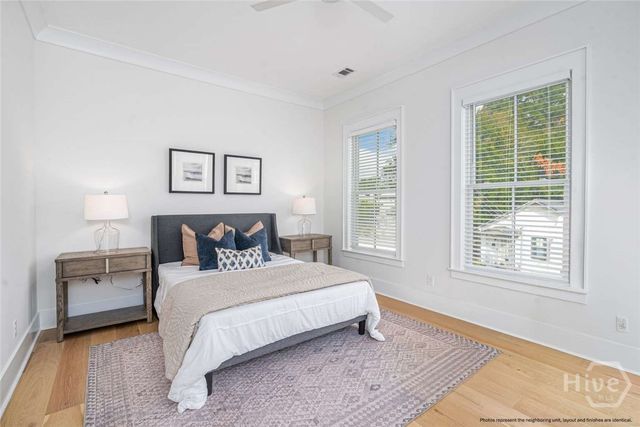 218 W 43rd Street, Savannah, GA 31401