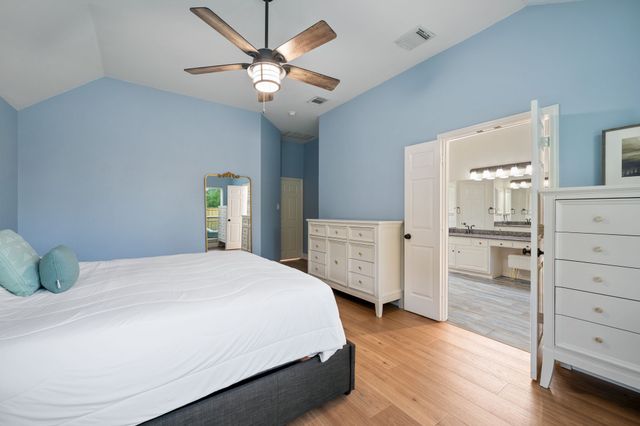 711 Autumn Ridge Drive, Mckinney, TX 75072