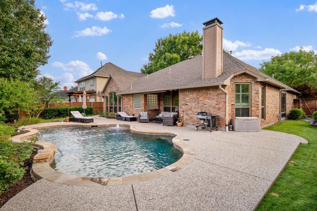 711 Autumn Ridge Drive, Mckinney, TX 75072