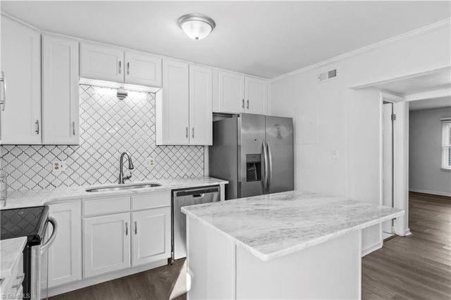 5739 Bramblegate Road B, Greensboro, NC 27409