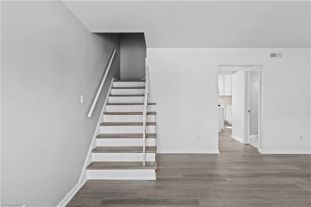 5739 Bramblegate Road B, Greensboro, NC 27409