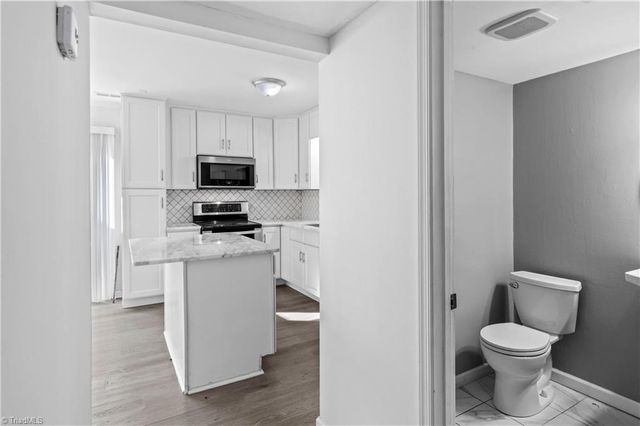 5739 Bramblegate Road B, Greensboro, NC 27409