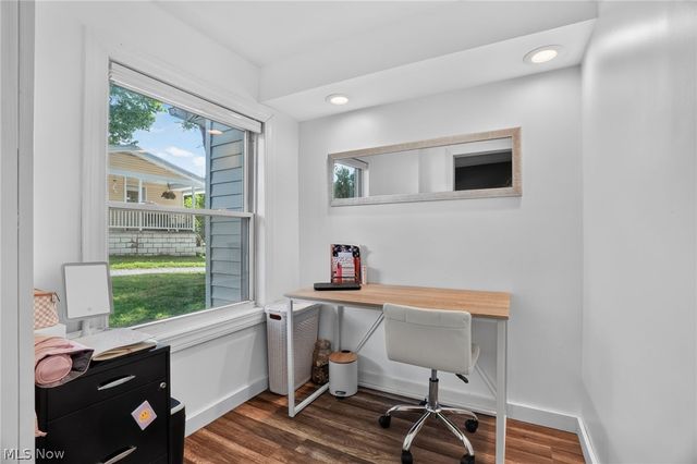 13772 Carlton Street, Burton, OH 44021