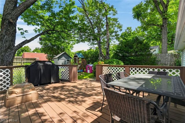 13772 Carlton Street, Burton, OH 44021