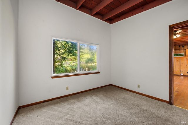 20719 Foothill Dr, Monte Rio, CA 95462