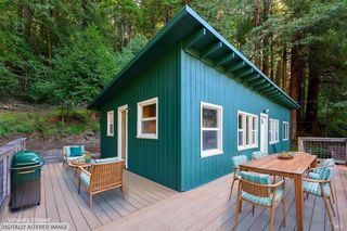 20719 Foothill Dr, Monte Rio, CA 95462