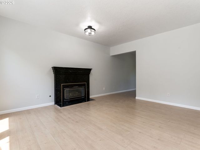 15080 Sw GIBRALTAR Ct, Beaverton, OR 97007