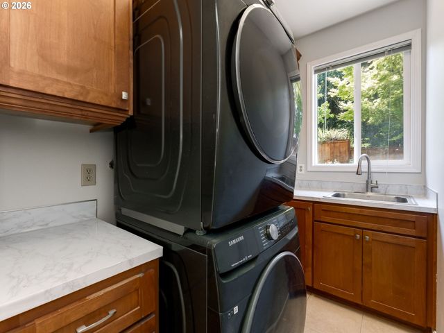 15080 Sw GIBRALTAR Ct, Beaverton, OR 97007