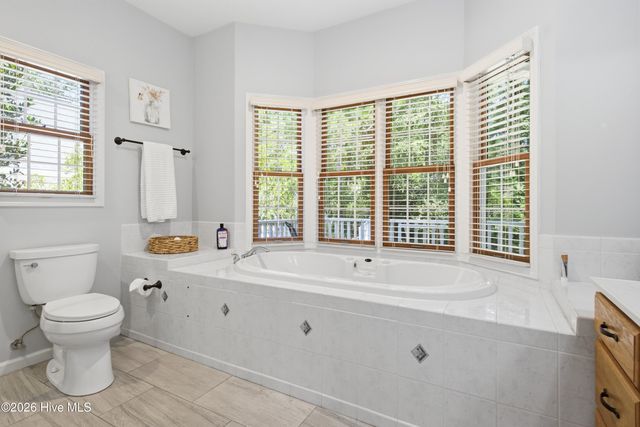 506 Royal Tern Drive, Hampstead, NC 28443