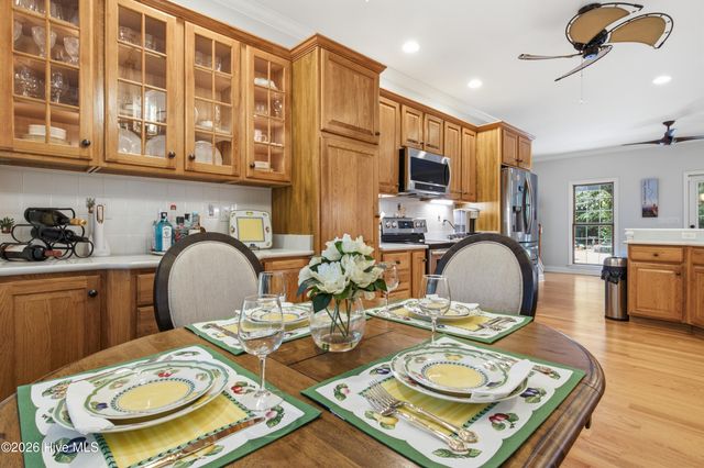 506 Royal Tern Drive, Hampstead, NC 28443