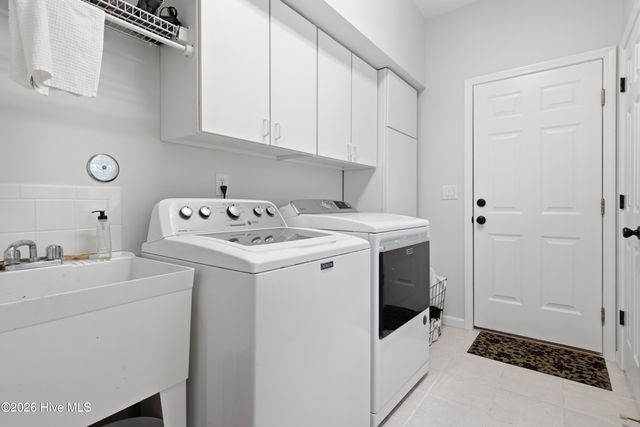 506 Royal Tern Drive, Hampstead, NC 28443