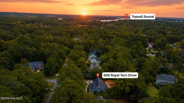 506 Royal Tern Drive, Hampstead, NC 28443