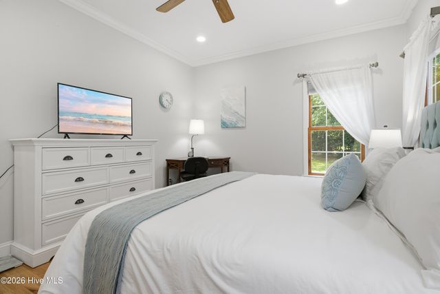 506 Royal Tern Drive, Hampstead, NC 28443