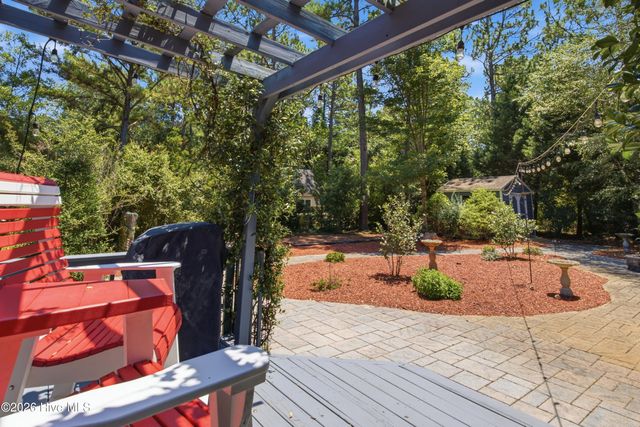 506 Royal Tern Drive, Hampstead, NC 28443