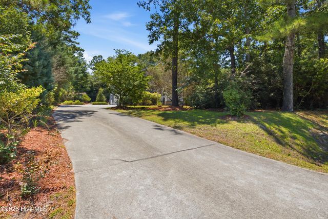 506 Royal Tern Drive, Hampstead, NC 28443