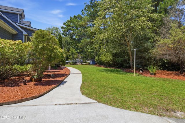 506 Royal Tern Drive, Hampstead, NC 28443
