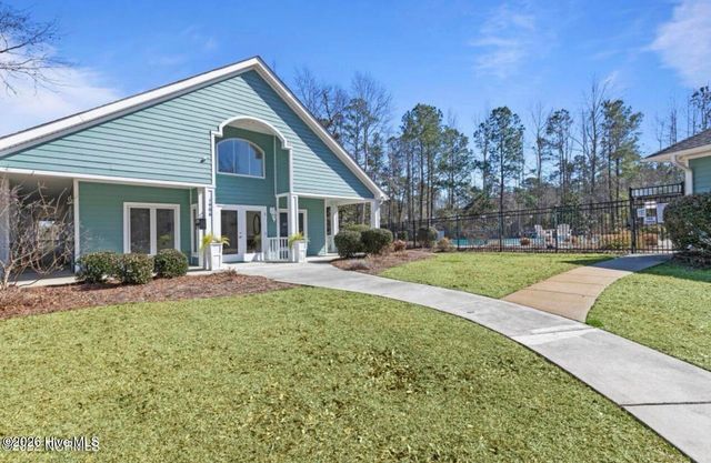 506 Royal Tern Drive, Hampstead, NC 28443